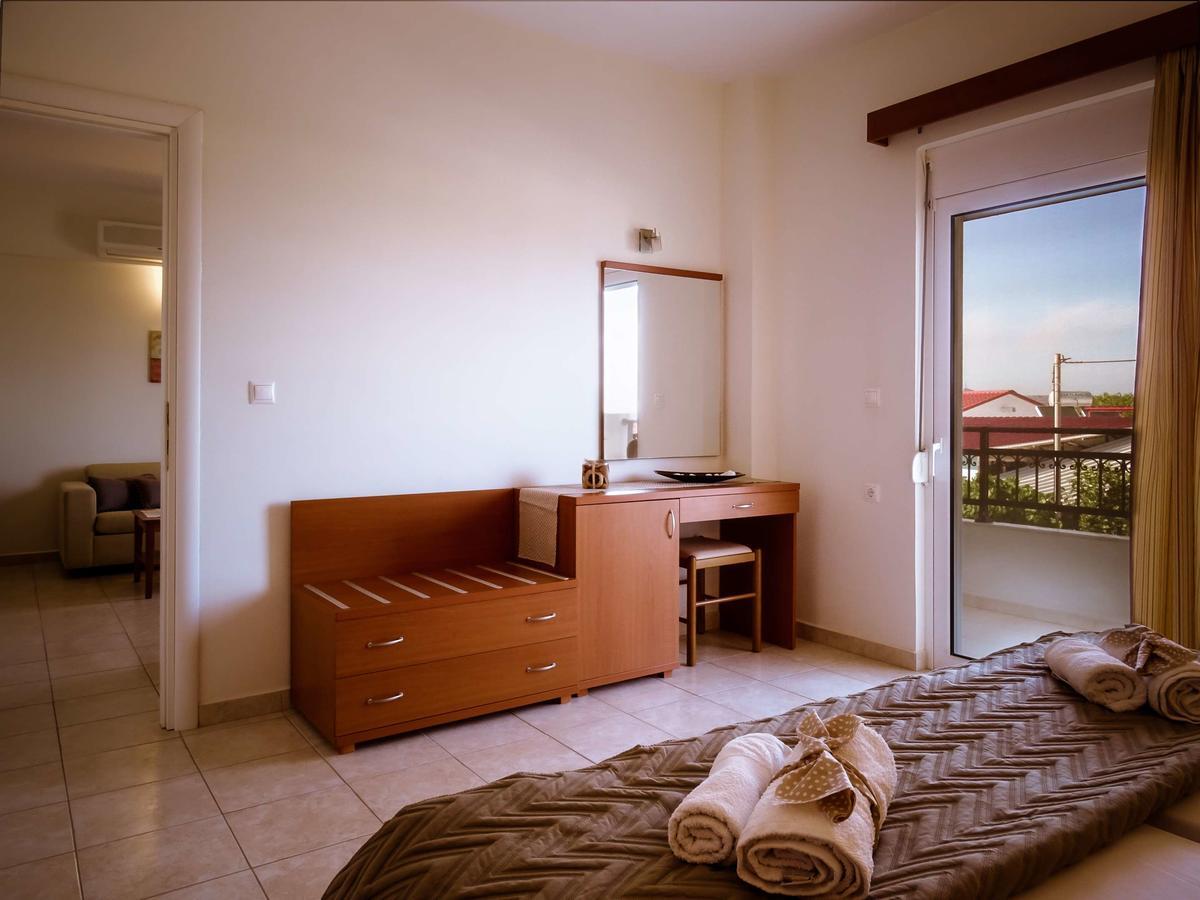 Tsambikos Apts Фалираки Экстерьер фото